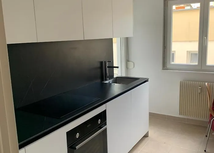 Apartamento En Face De La Gare De St-louis *